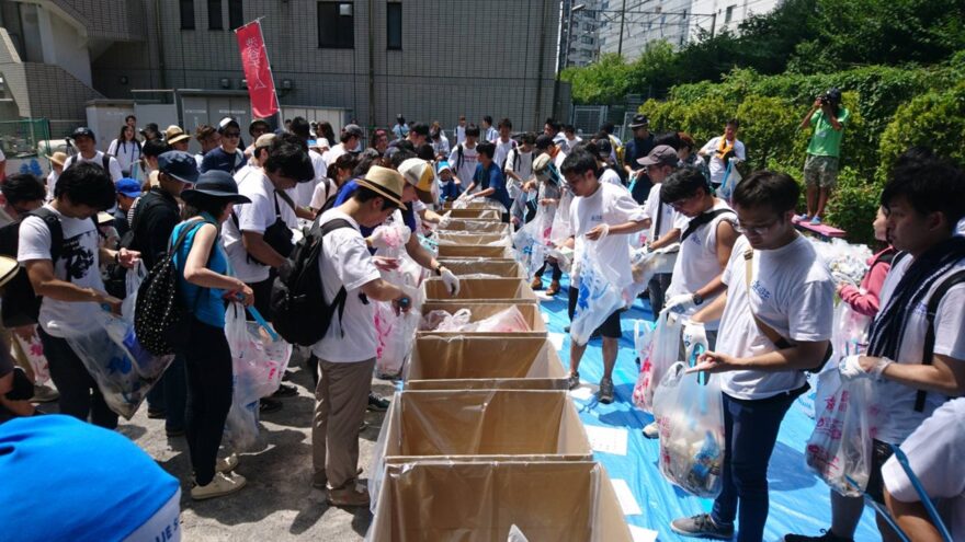 「東京の渋谷でごみ拾い！街中で海の活動？」